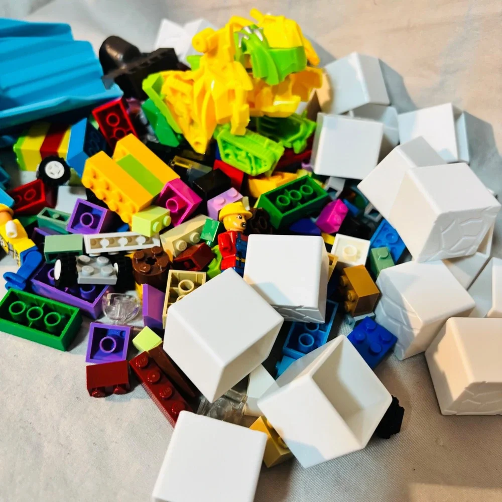 Mixed Building Blocks Bulk Lot Bricks Figures Vehicles Storage Cubes
